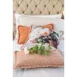 PROWANSALSKA PODUSZKA Z FRĘDZLAMI  BOUQUET Roses Beige Blanc MariClo'