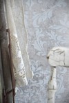 TAPETA Z NADRUKIEM LIGHT GREY Vintage Paint Jeanne d'Arc